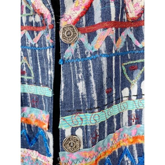 Vintage Chico’s Scrap Art Denim Jacket Multicolor Embroidery Medium (Size 1) - Picture 11 of 12